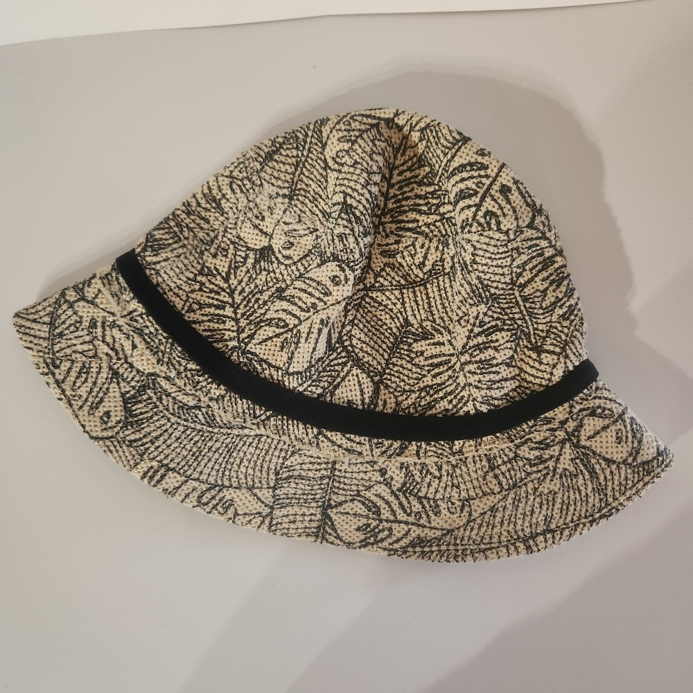 Seed Heritage Cream Black Tropical Leaf Print Paper Bucket Hat One Size children